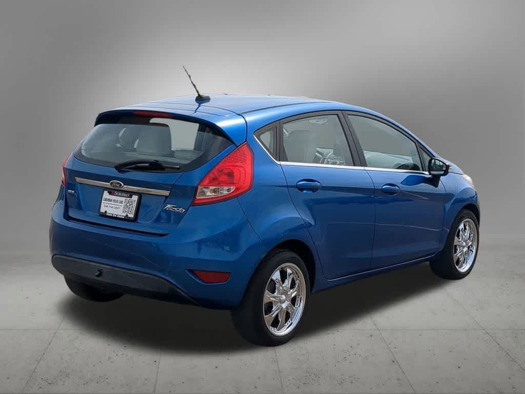 Thumbnail: 2011 Ford Fiesta - 6