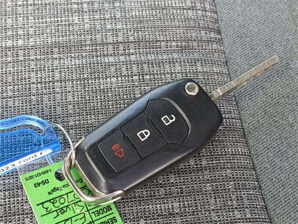 Thumbnail: 2023 Ford F-150 - 32