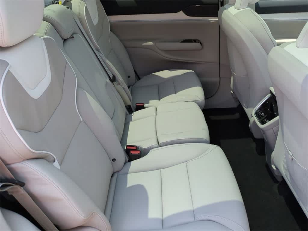 Thumbnail: 2025 Volvo EX90 - 20