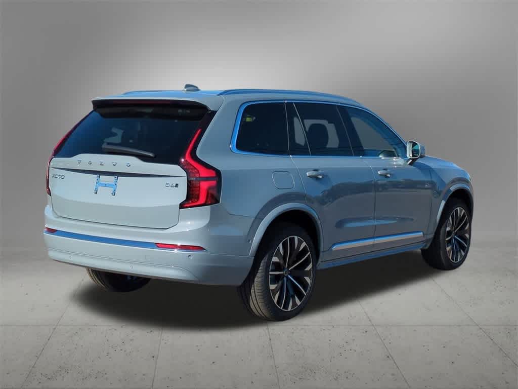 Thumbnail: 2026 Volvo XC90 - 6