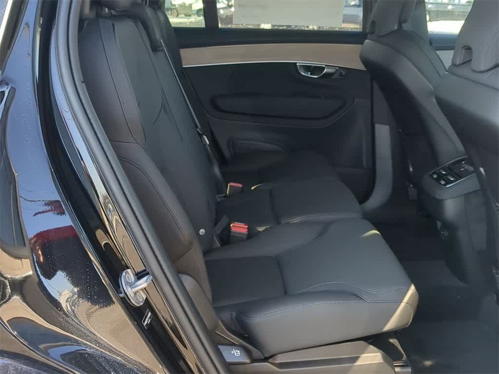 Thumbnail: 2026 Volvo XC90 - 19