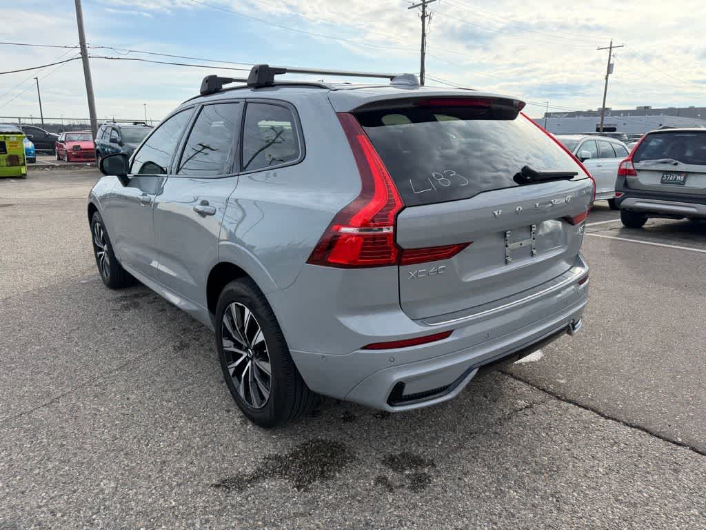 Thumbnail: 2024 Volvo XC60 - 7