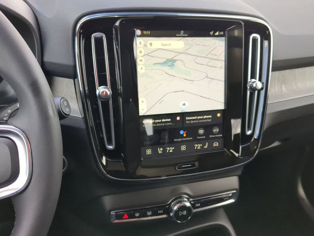 Thumbnail: 2026 Volvo XC40 - 26