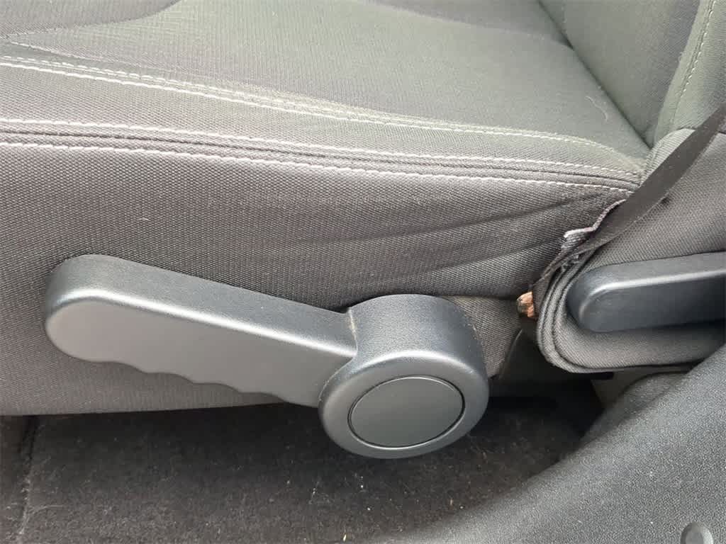 Thumbnail: 2017 Jeep Wrangler - 17