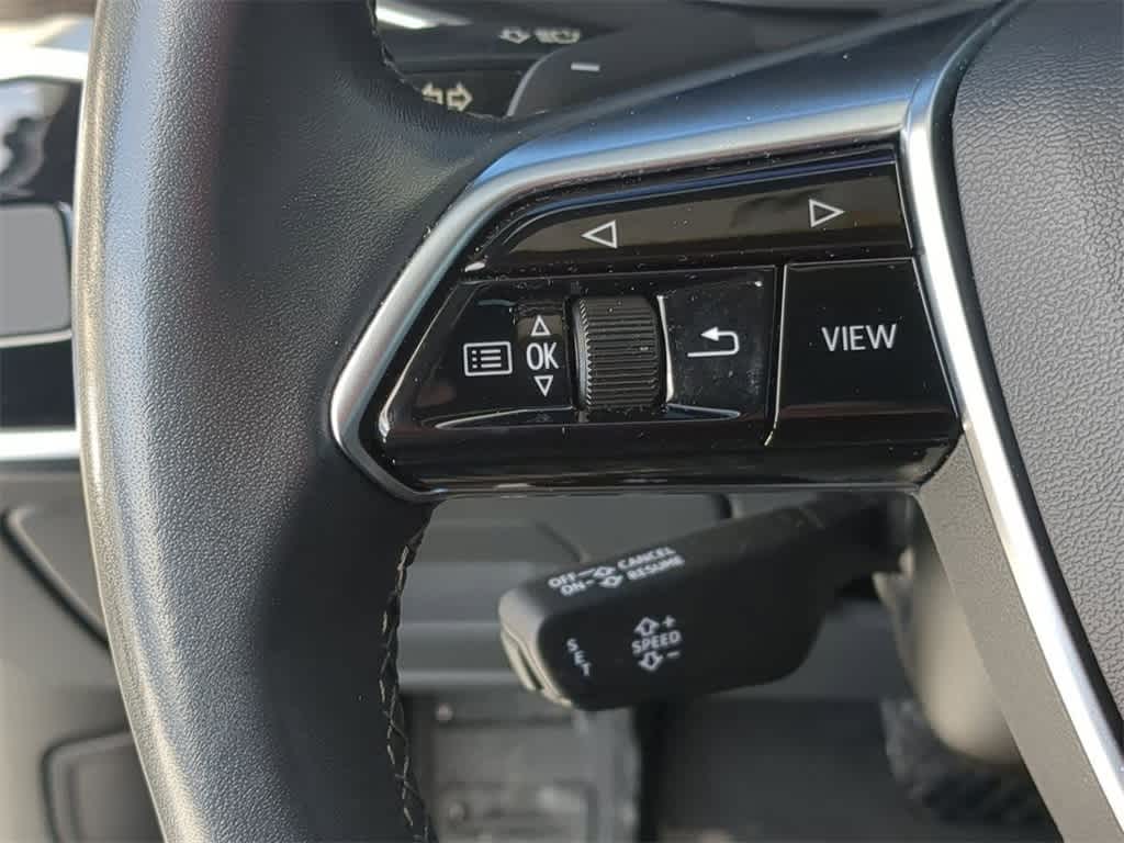 Thumbnail: 2021 Audi A6 - 15