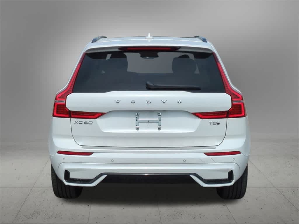 Thumbnail: 2025 Volvo XC60 - 5