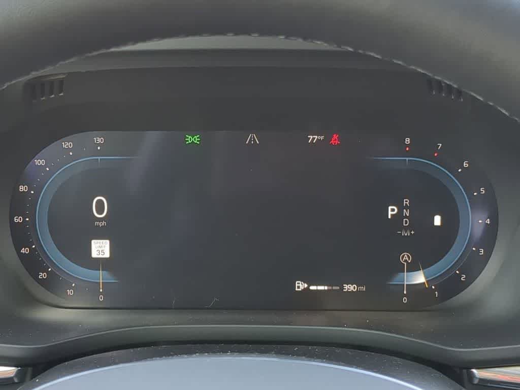 Thumbnail: 2025 Volvo XC60 - 32