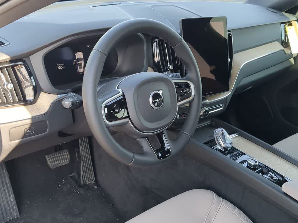 Thumbnail: 2026 Volvo XC60 - 2