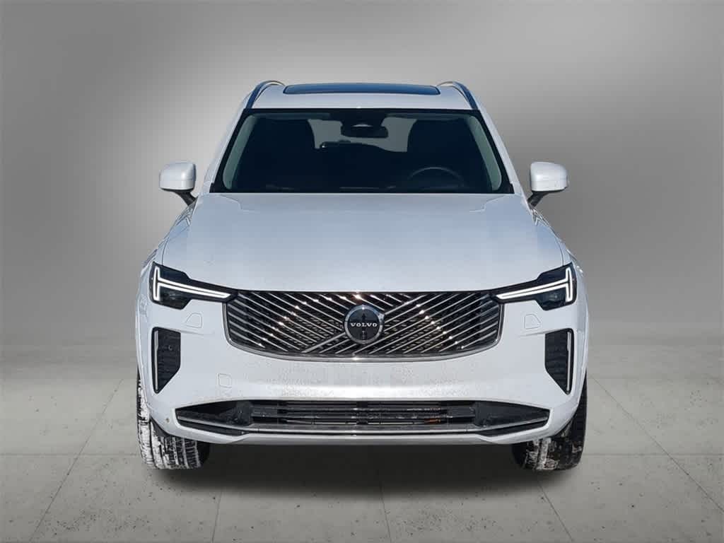 Thumbnail: 2025 Volvo XC90 - 9