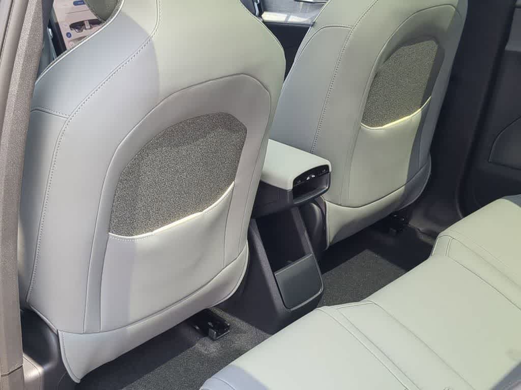 Thumbnail: 2026 Volvo EX30 - 17