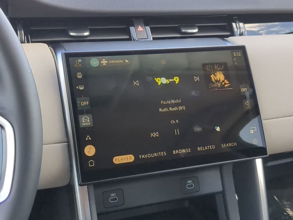 Thumbnail: 2024 Land Rover Discovery Sport - 26