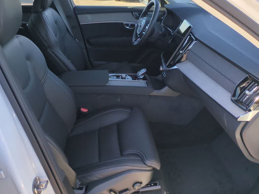 Thumbnail: 2026 Volvo XC90 - 14