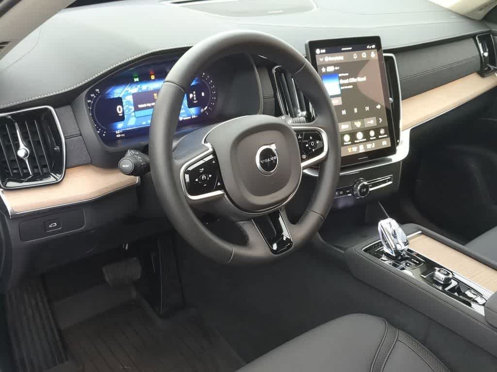 Thumbnail: 2026 Volvo XC90 - 2