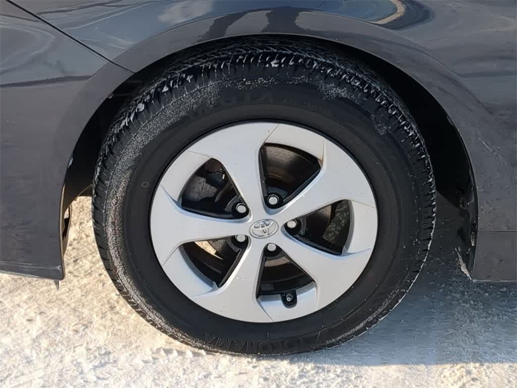 Thumbnail: 2014 Toyota Prius - 13