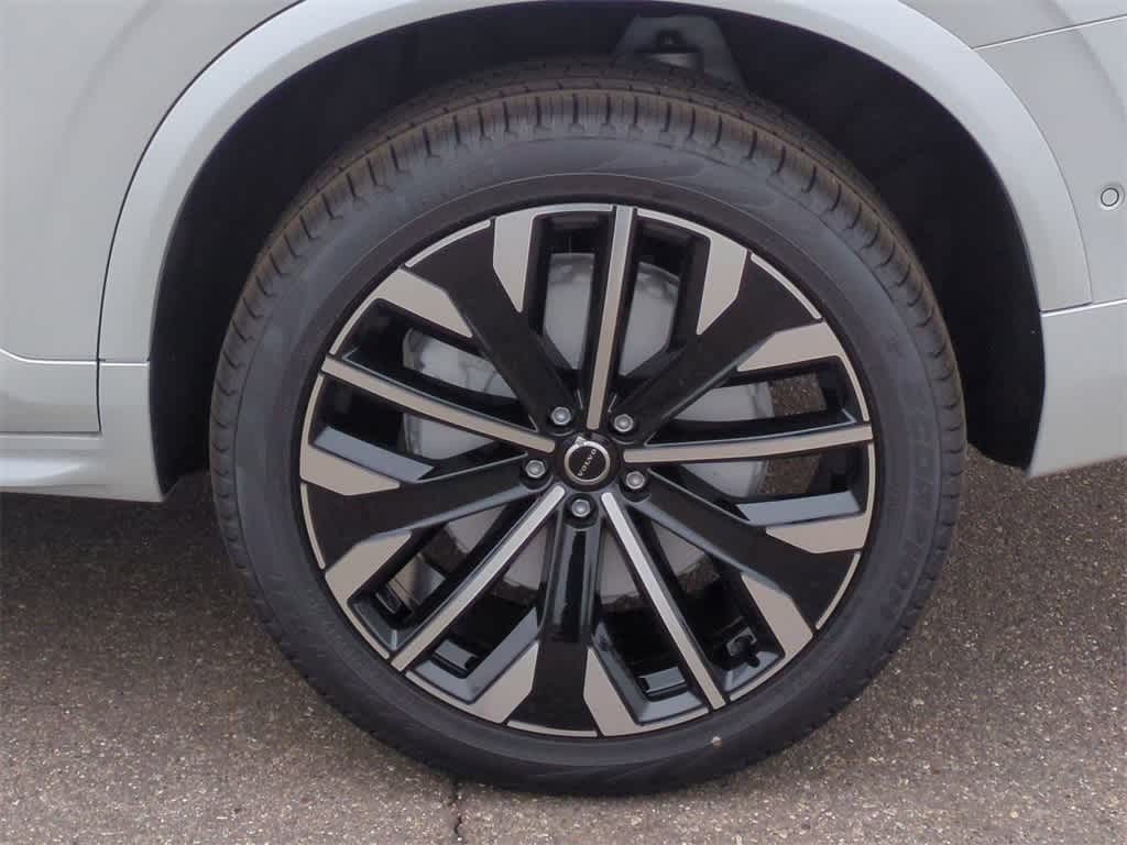 Thumbnail: 2026 Volvo XC90 - 12