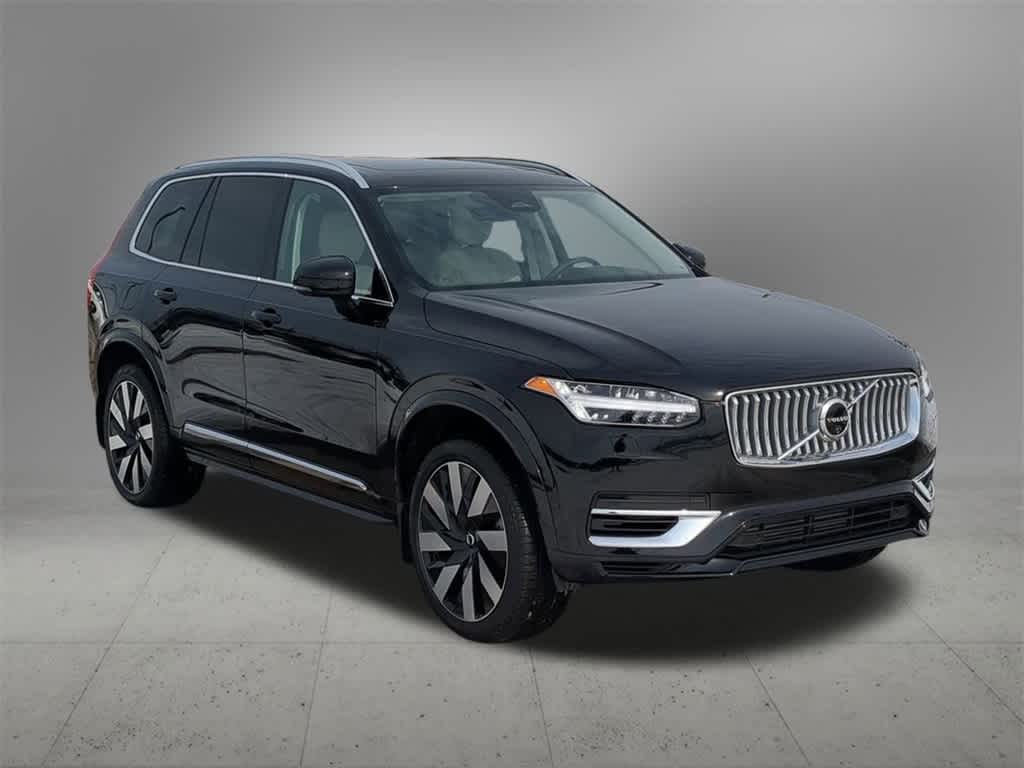 Thumbnail: 2025 Volvo XC90 - 8