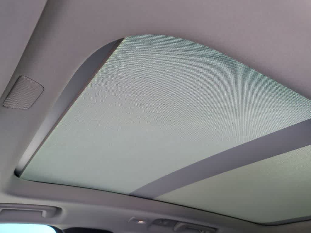 Thumbnail: 2026 Volvo XC90 - 17