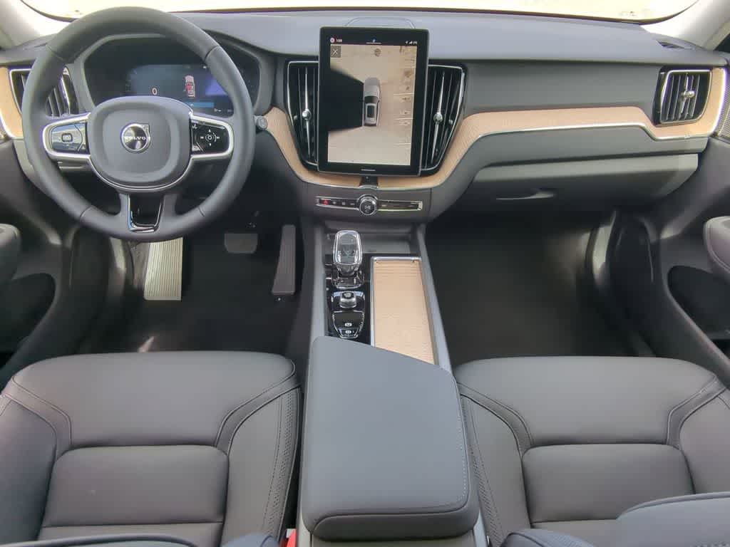 Thumbnail: 2026 Volvo XC60 - 15