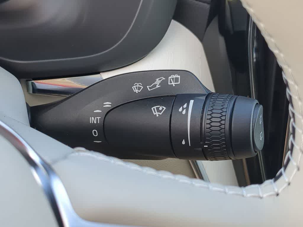 Thumbnail: 2026 Volvo XC60 - 24