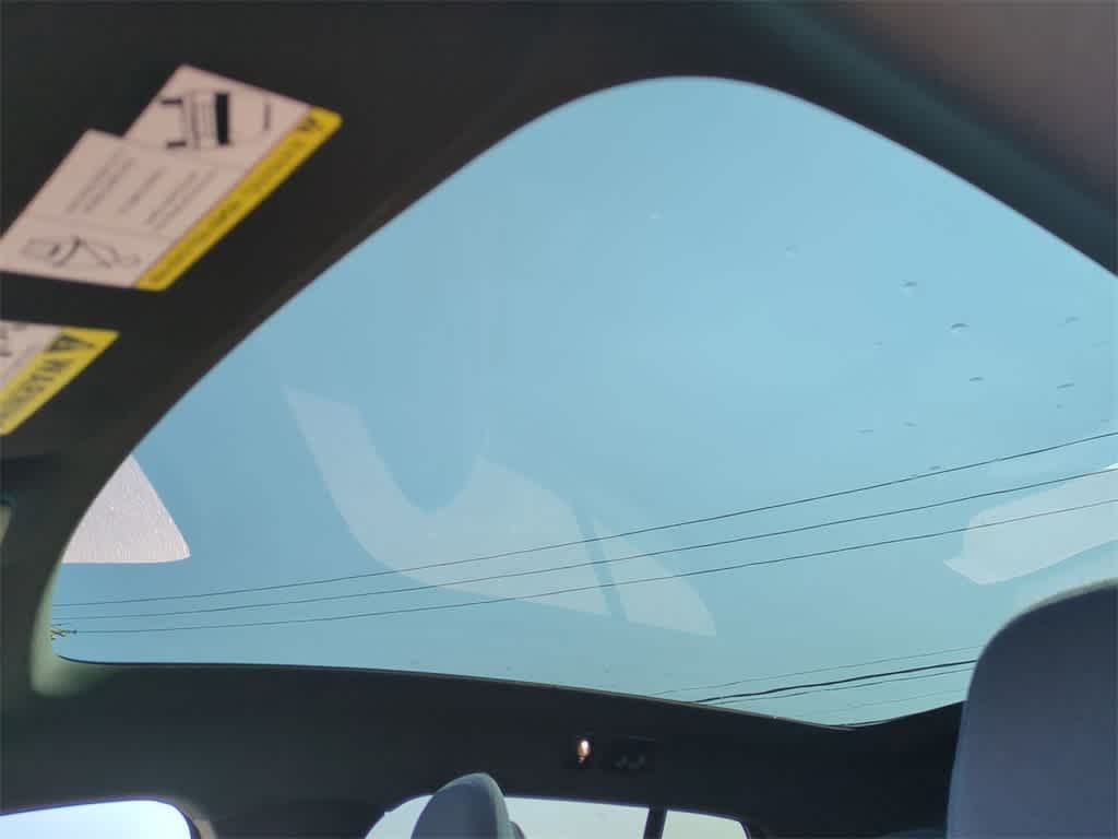 Thumbnail: 2025 Volvo EX30 - 17