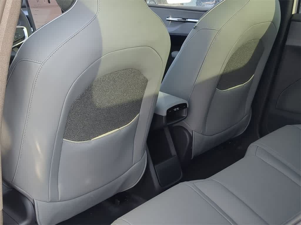 Thumbnail: 2026 Volvo EX30 - 17