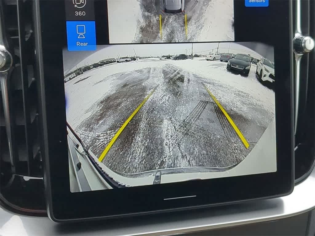 Thumbnail: 2026 Volvo XC90 - 28