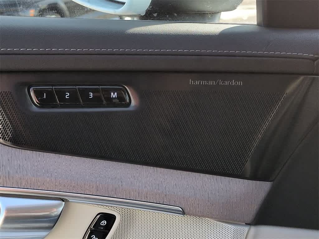 Thumbnail: 2026 Volvo XC90 - 30