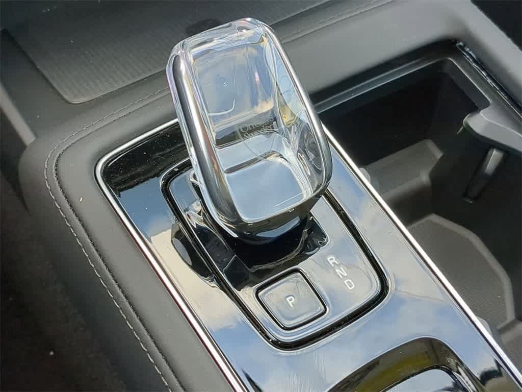 Thumbnail: 2026 Volvo XC90 - 29