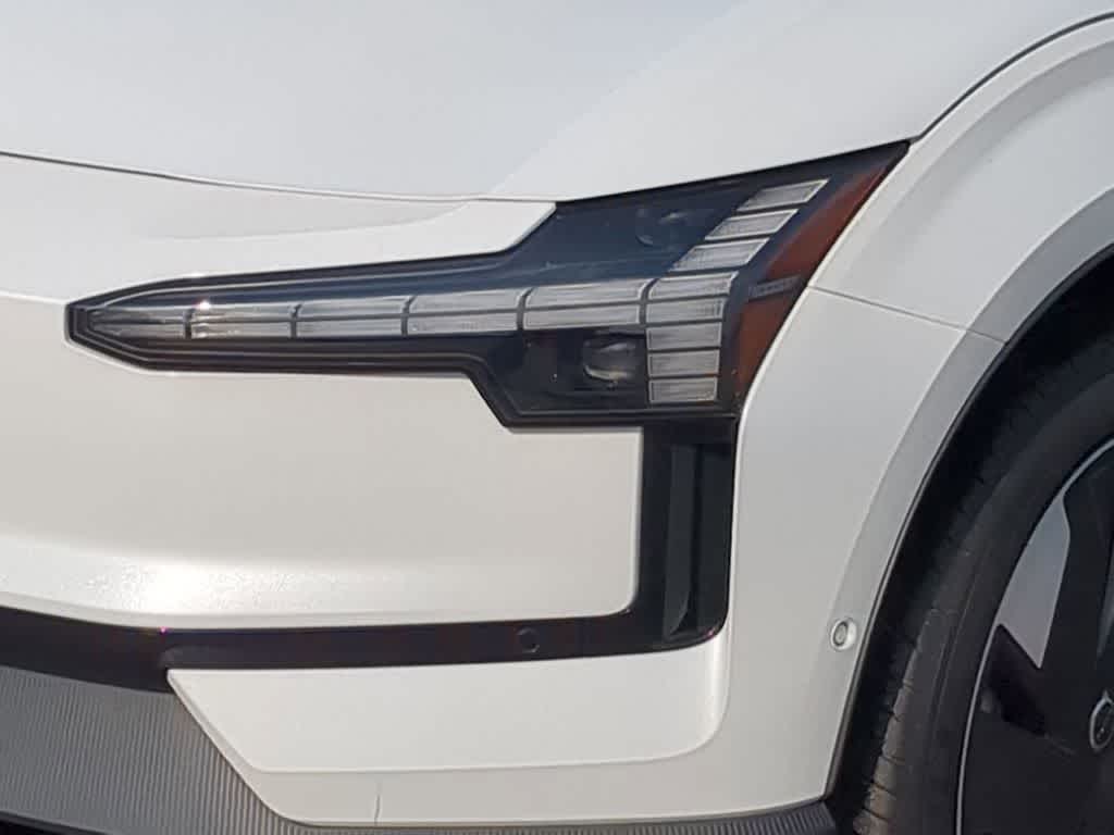 Thumbnail: 2026 Volvo EX30 - 10