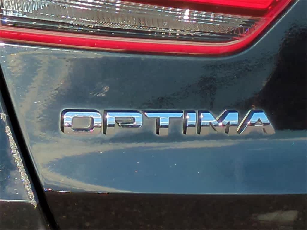 Thumbnail: 2018 Kia Optima - 12