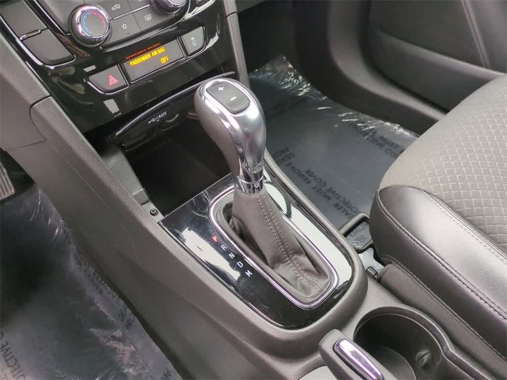 Thumbnail: 2019 Buick Encore - 23