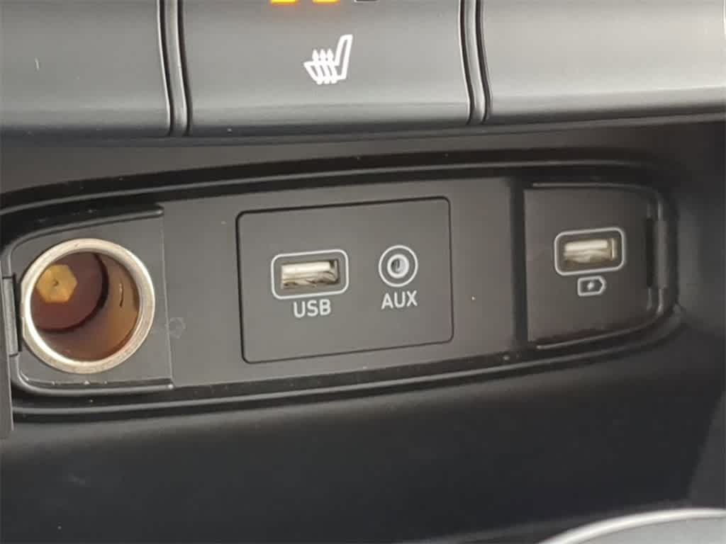 Thumbnail: 2019 Hyundai Santa Fe - 30