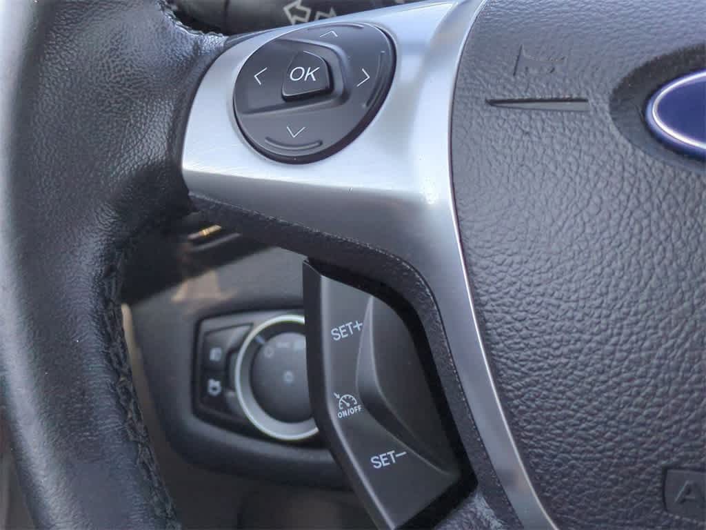 Thumbnail: 2016 Ford Escape - 24