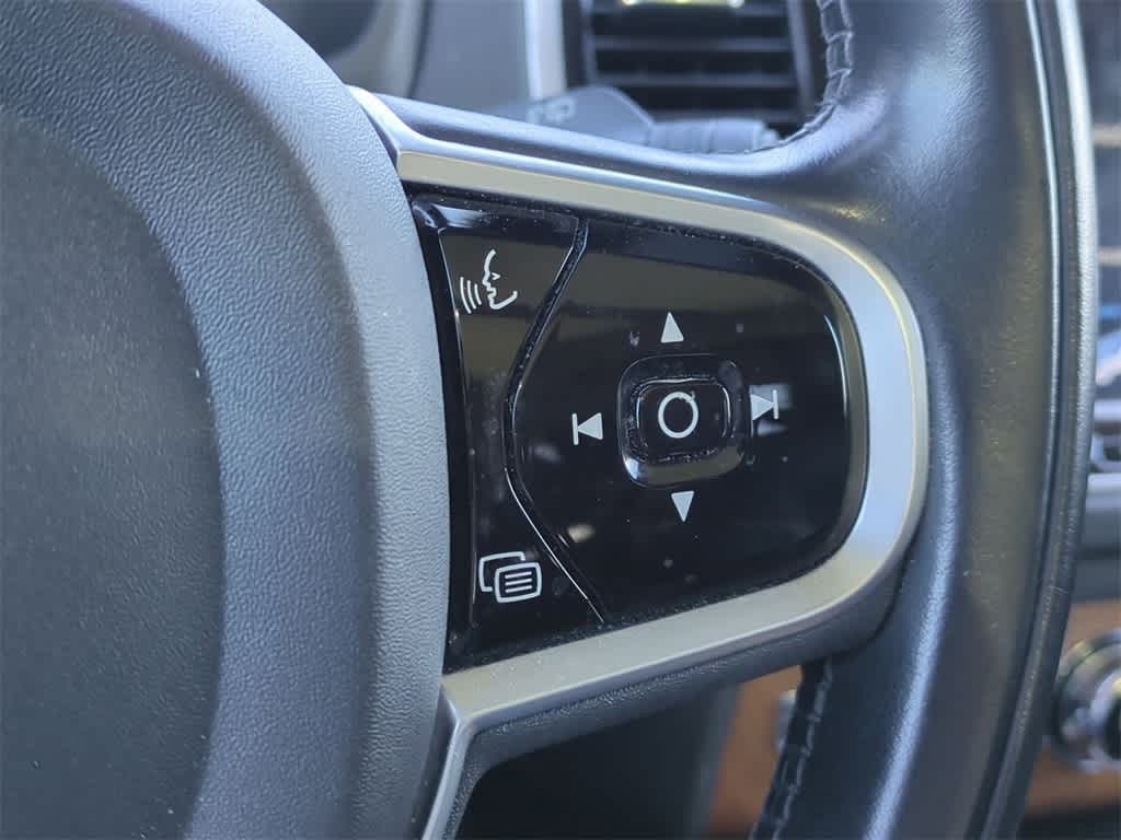 Thumbnail: 2019 Volvo XC90 - 24