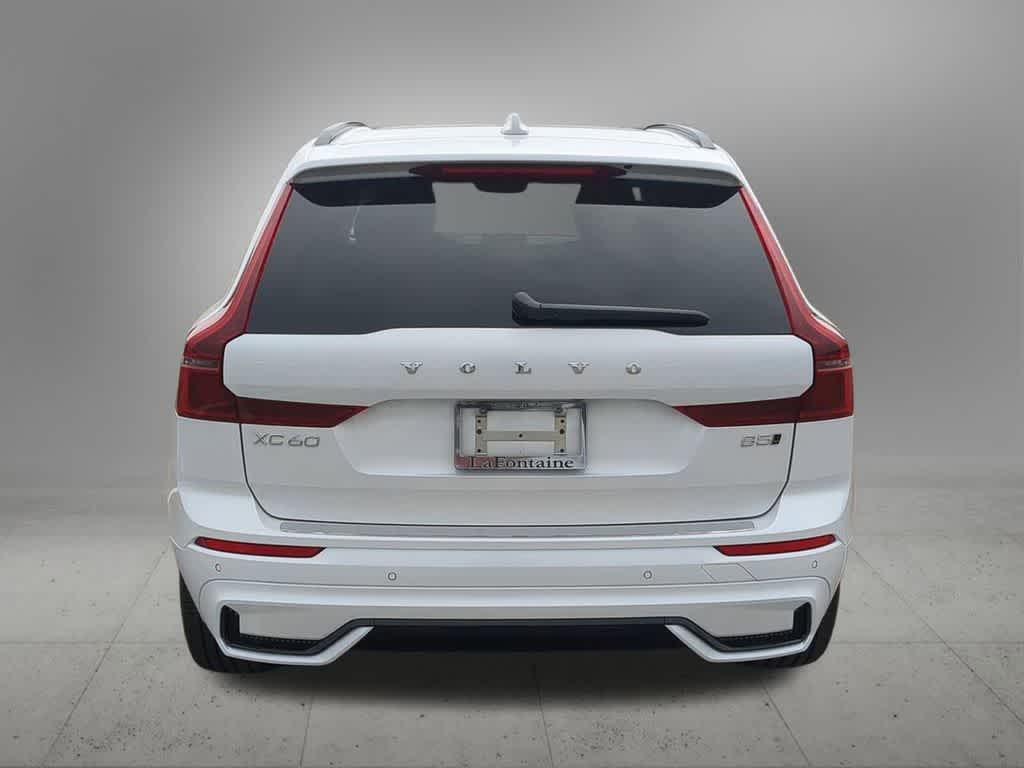 Thumbnail: 2026 Volvo XC60 - 5