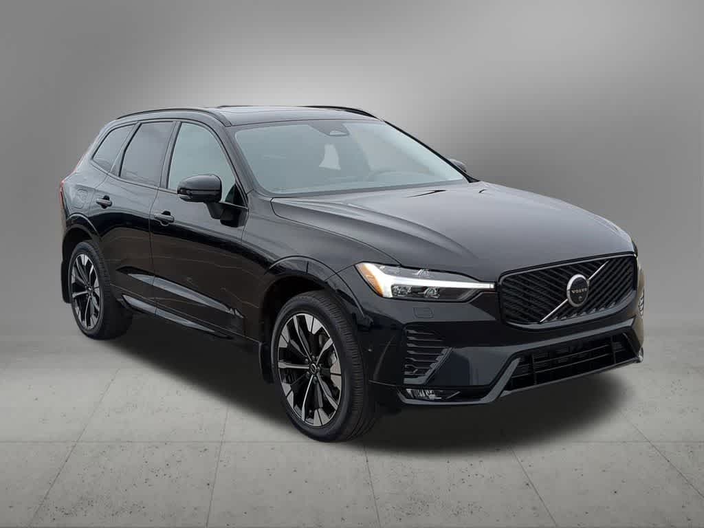 Thumbnail: 2026 Volvo XC60 - 8