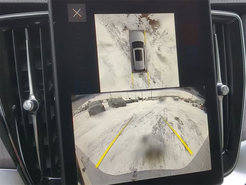 Thumbnail: 2026 Volvo XC90 - 30