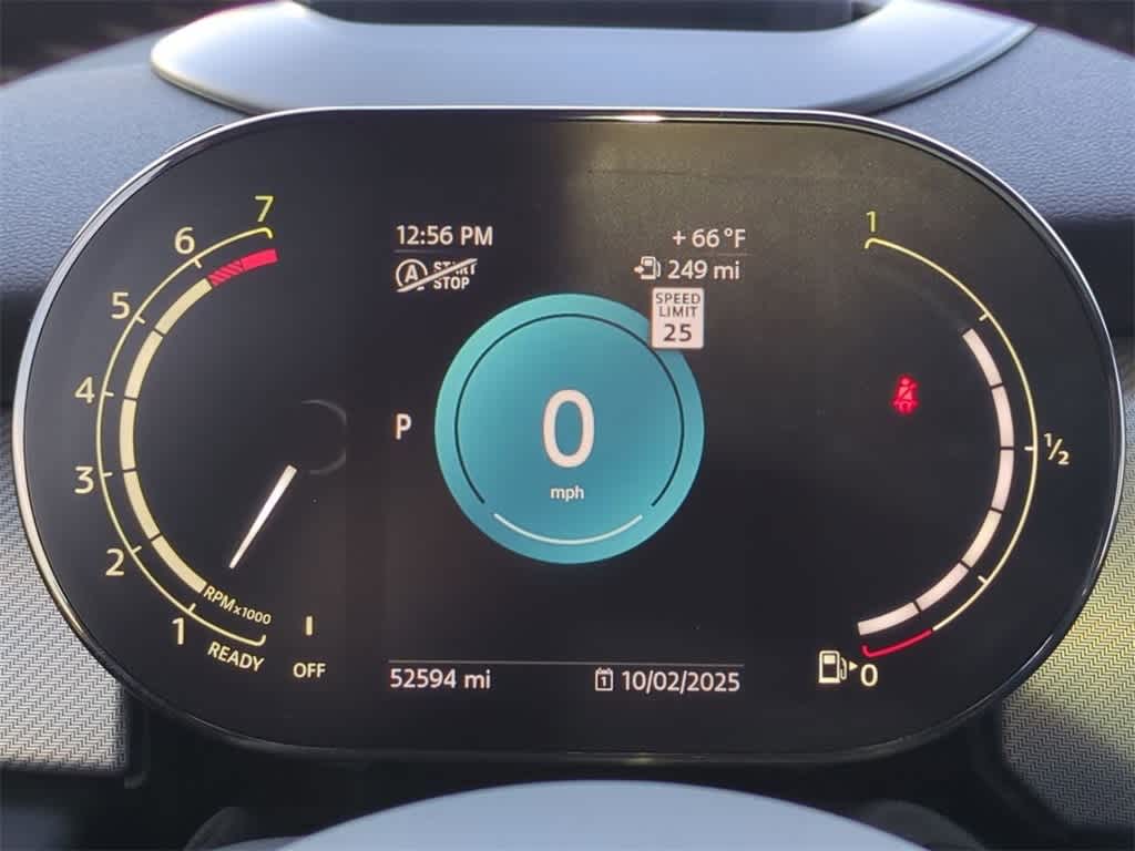 Thumbnail: 2022 MINI Cooper Hardtop - 32