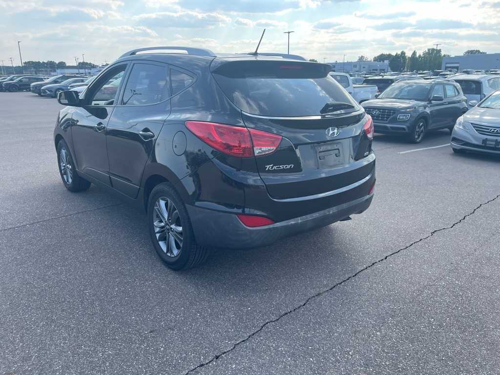 2015 Hyundai Tucson SE photo 3