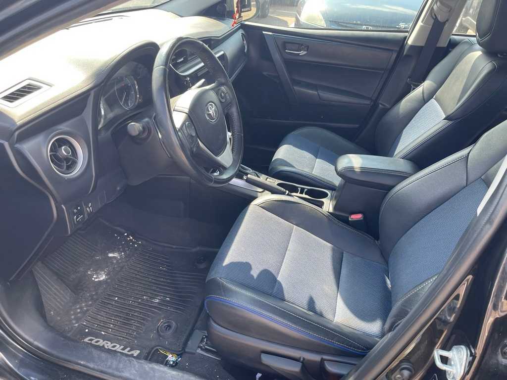 Thumbnail: 2018 Toyota Corolla - 9