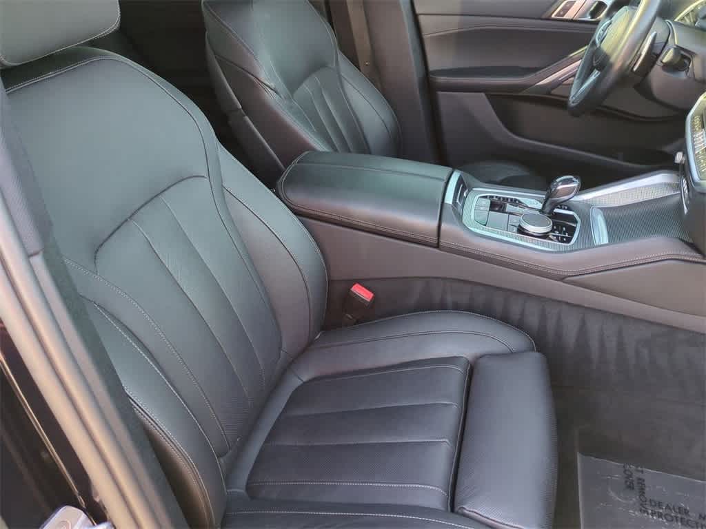 Thumbnail: 2021 BMW X6 - 23