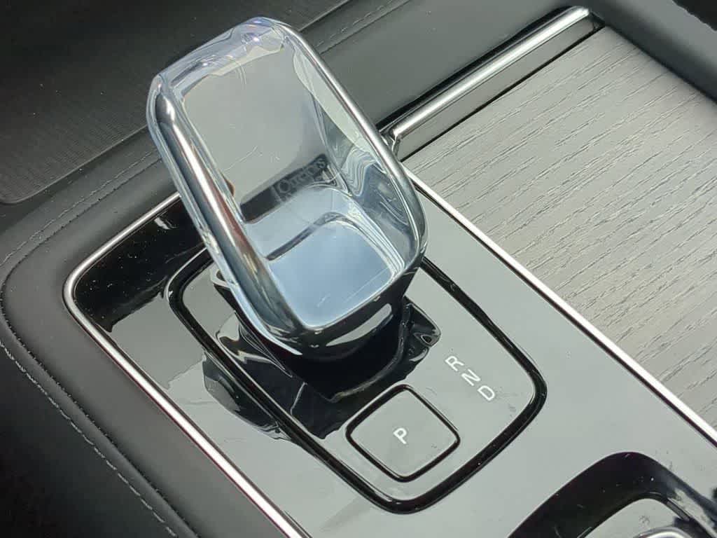 Thumbnail: 2026 Volvo XC90 - 30