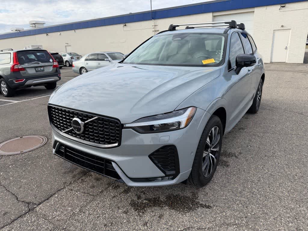 Thumbnail: 2024 Volvo XC60 - 1