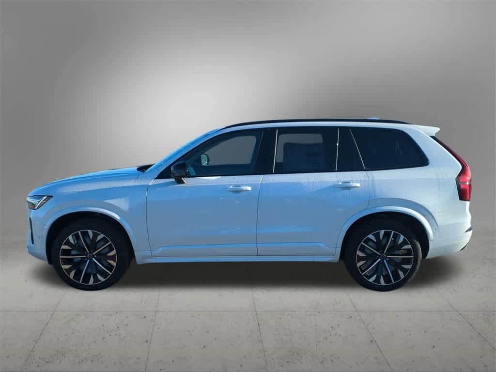 New 2026 Volvo XC90 B6 Ultra Dark Theme 7-Seater SUV