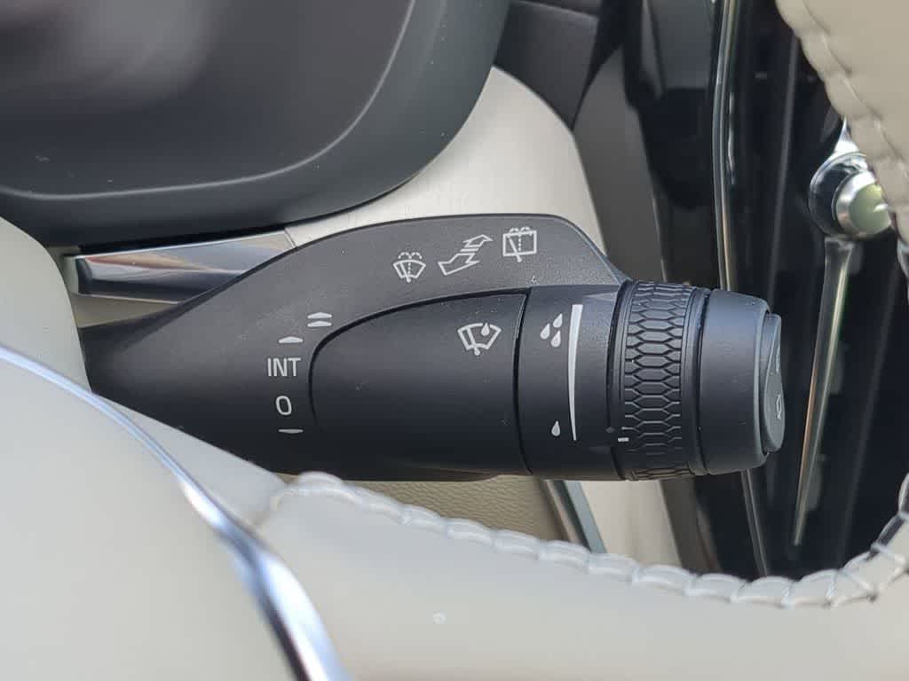 Thumbnail: 2026 Volvo XC60 - 24