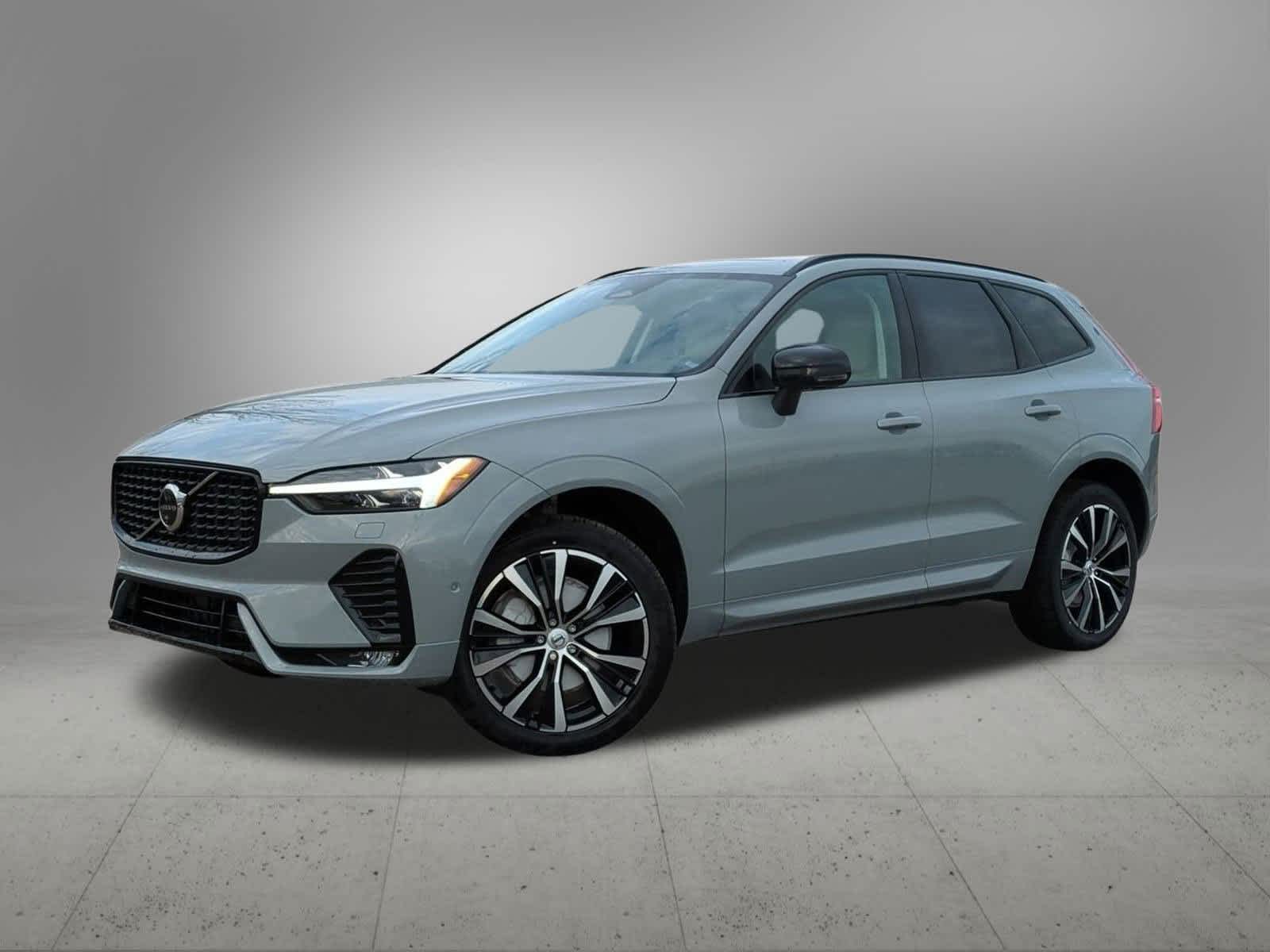 2025 Volvo XC60 B5 Plus -
                  Troy, MI