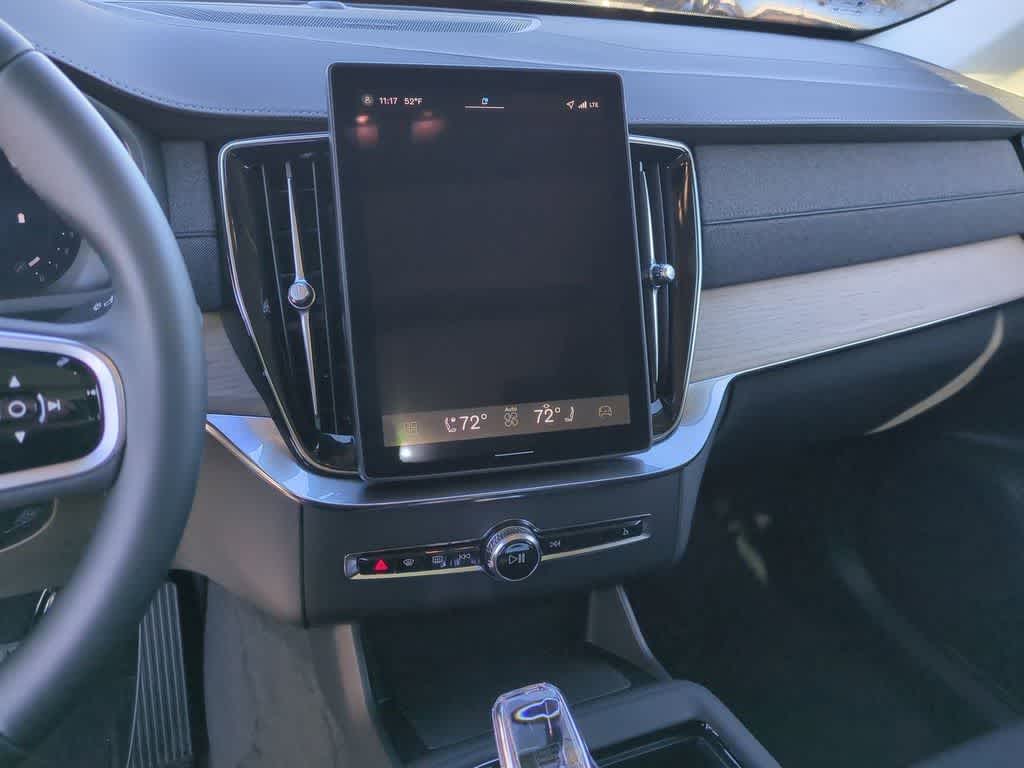 Thumbnail: 2026 Volvo XC90 - 20