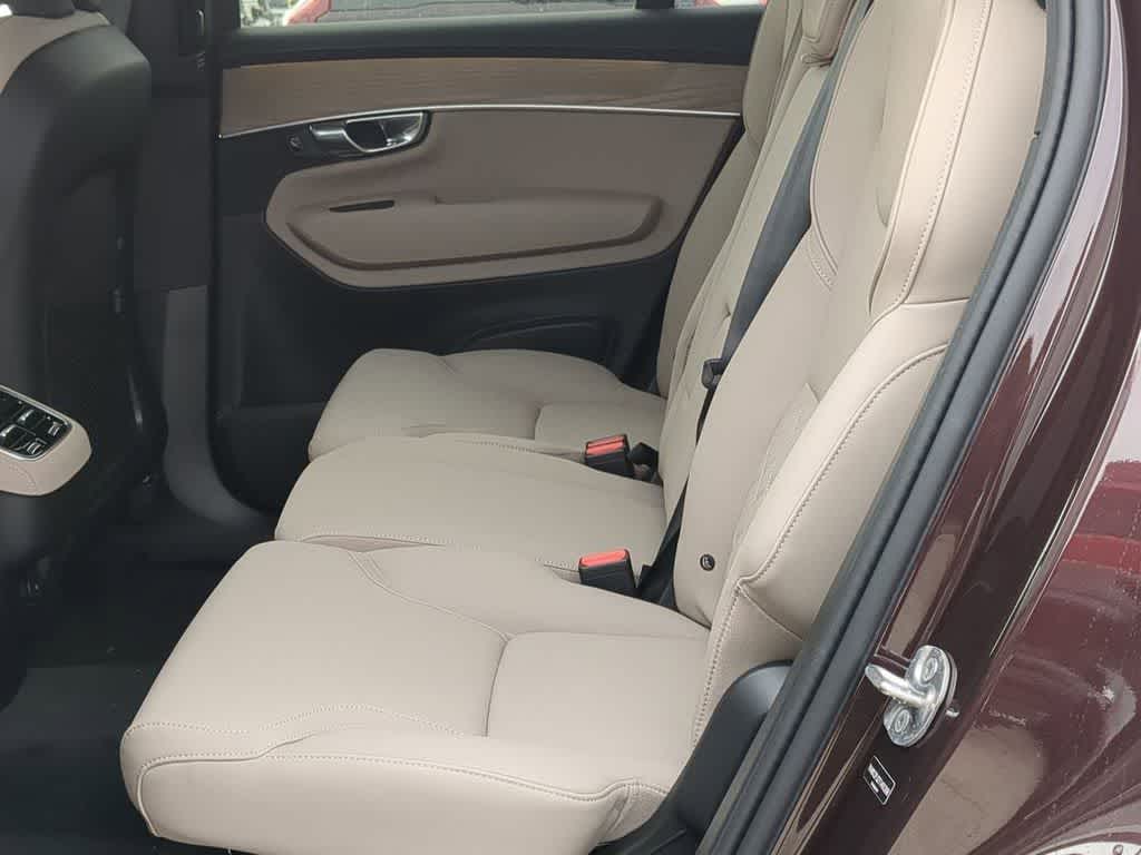 Thumbnail: 2026 Volvo XC90 - 20