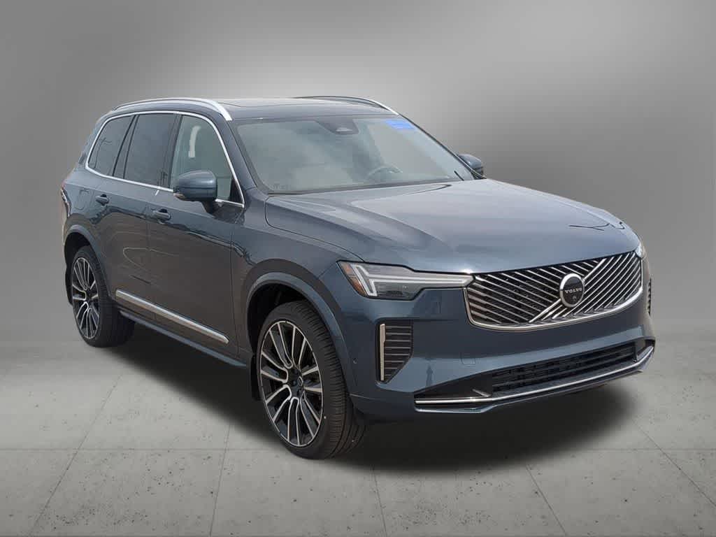 Thumbnail: 2026 Volvo XC90 - 8