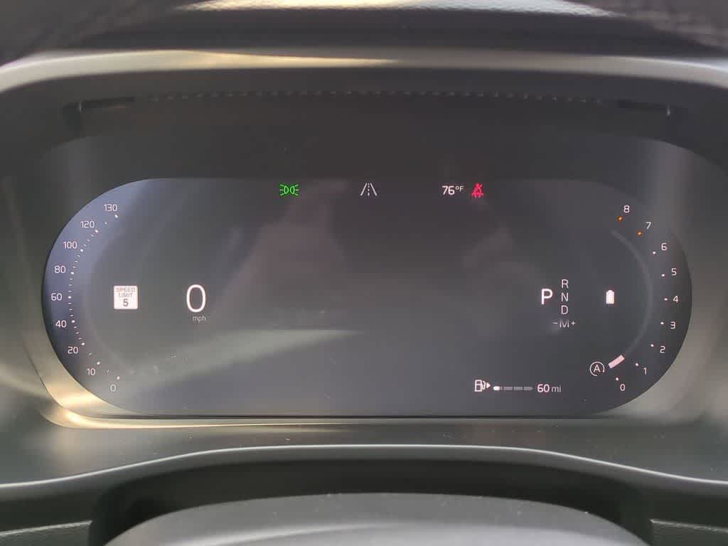 Thumbnail: 2026 Volvo XC40 - 31